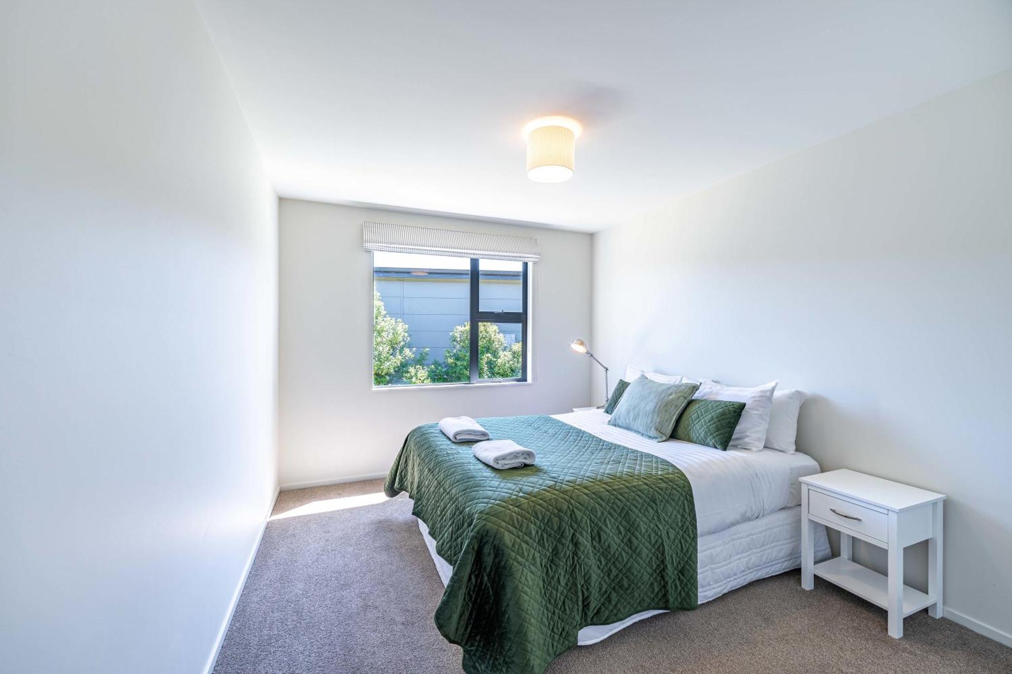 Hoheria Mountain Lodge Wanaka Buitenkant foto