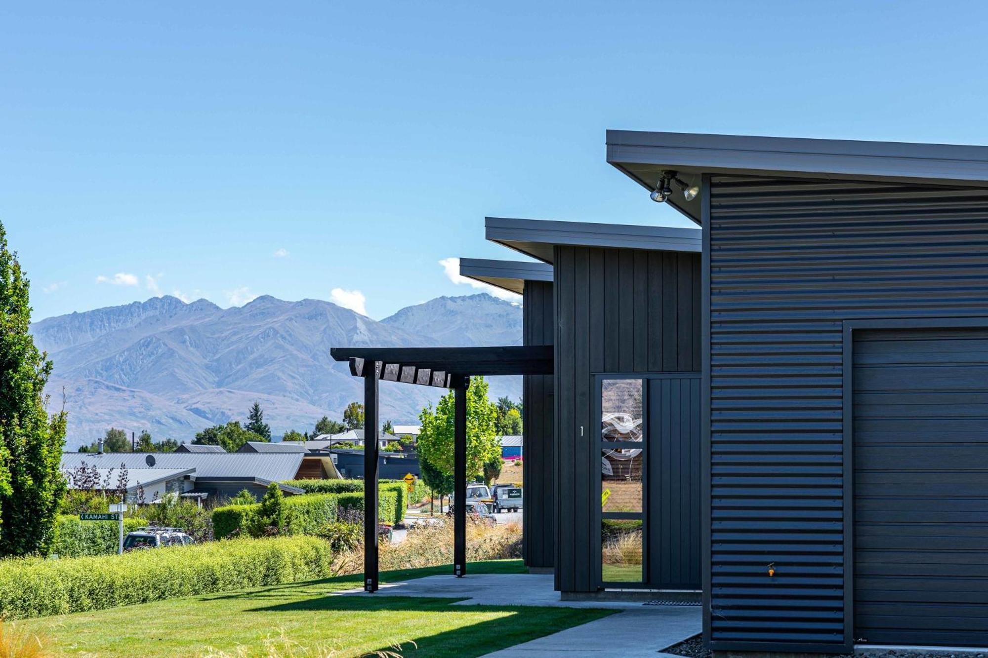Hoheria Mountain Lodge Wanaka Buitenkant foto