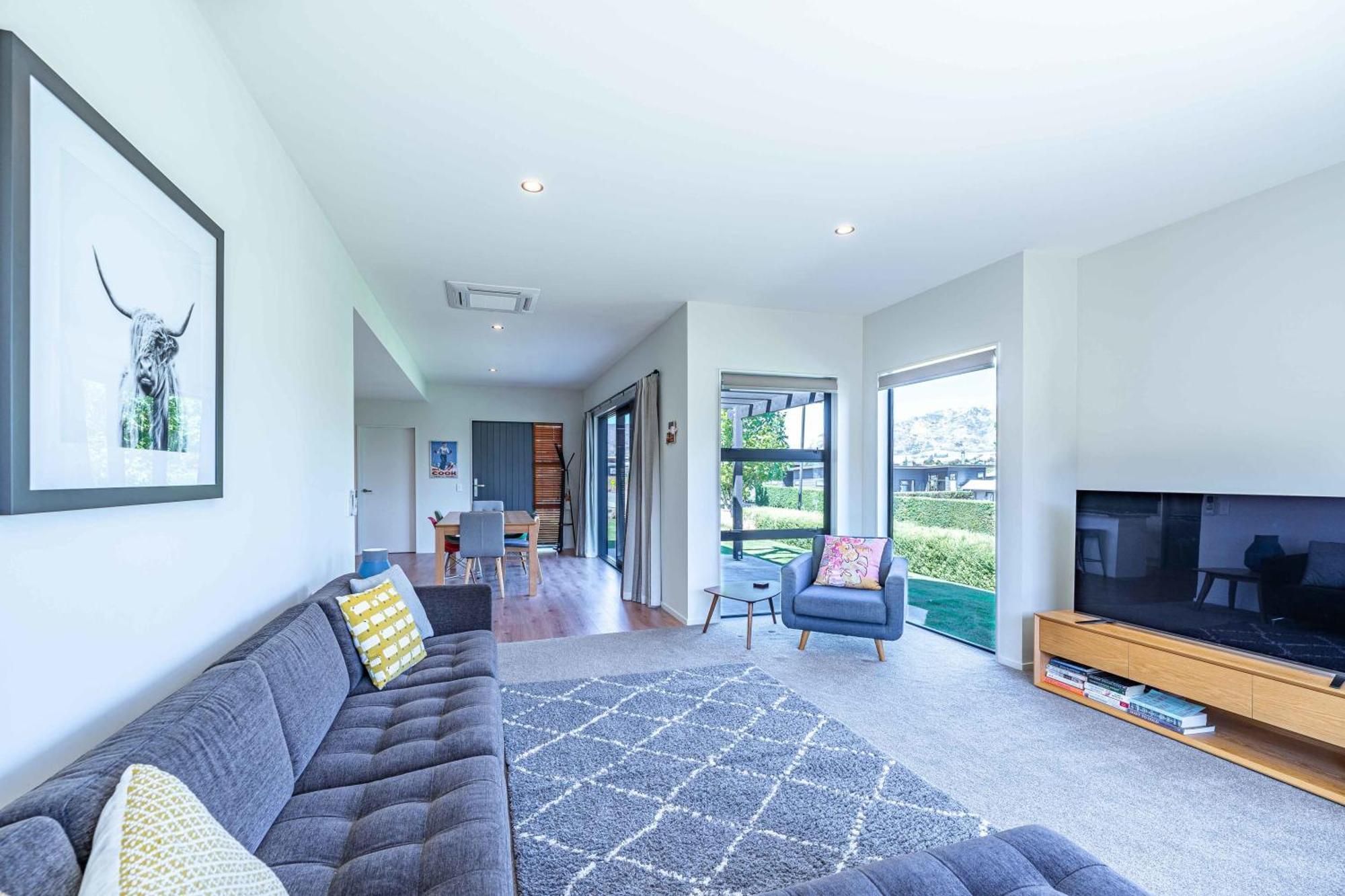 Hoheria Mountain Lodge Wanaka Buitenkant foto